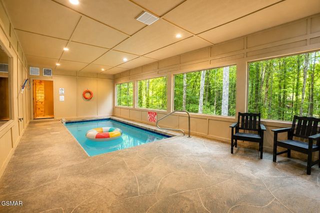 2215 Cub Circle, Sevierville, TN 37862
