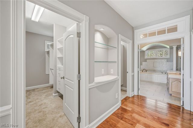 1803 Whisper Bluff Trail, Hinckley, OH 44233