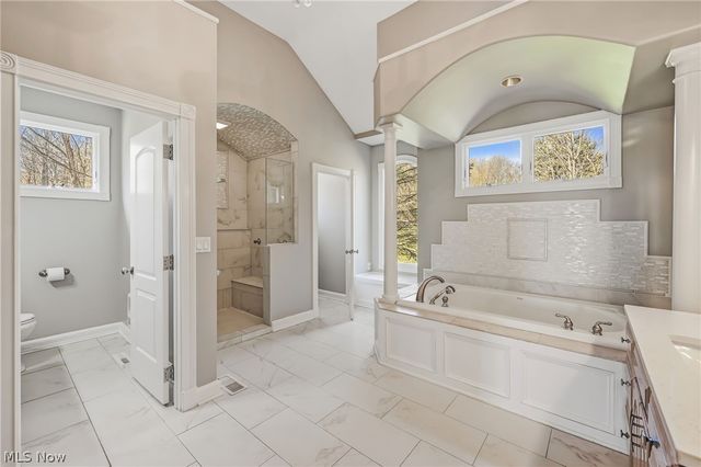 1803 Whisper Bluff Trail, Hinckley, OH 44233