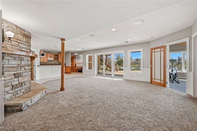 1803 Whisper Bluff Trail, Hinckley, OH 44233