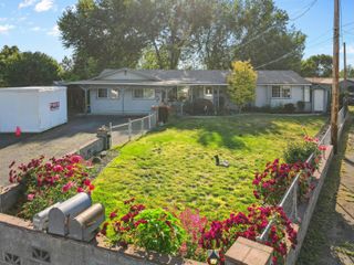 916 Chestnut Street, Medford, OR 97501