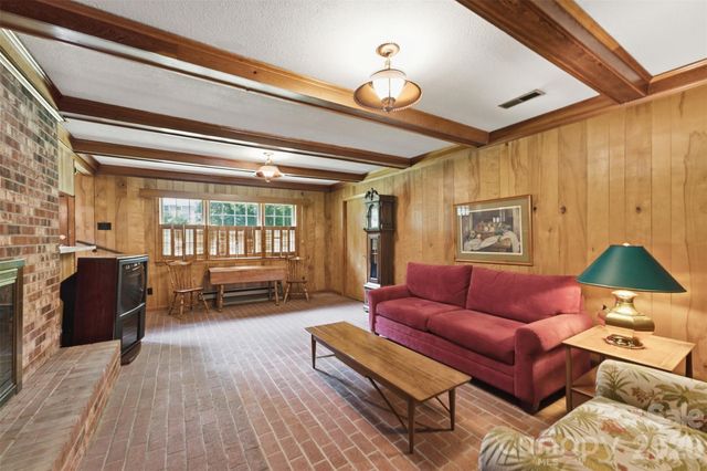 317 Rosemary Lane, Gastonia, NC 28054
