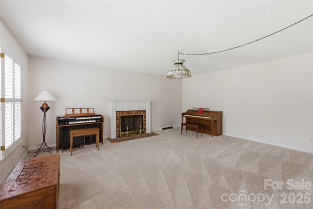 317 Rosemary Lane, Gastonia, NC 28054