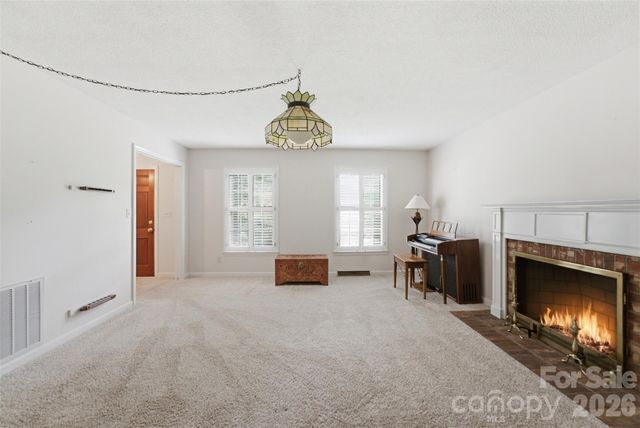 317 Rosemary Lane, Gastonia, NC 28054