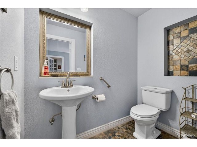 3471 S Owens Ct, Lakewood, CO 80227