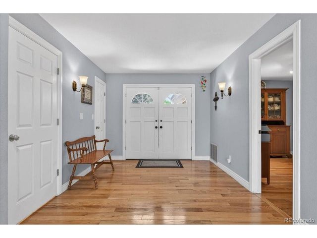 3471 S Owens Ct, Lakewood, CO 80227
