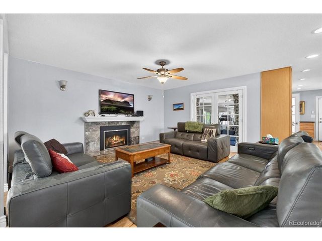 3471 S Owens Ct, Lakewood, CO 80227