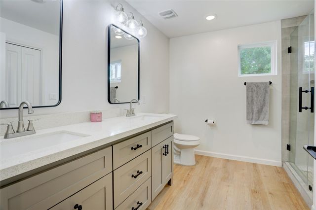 1006 Archer Street, Houston, TX 77009