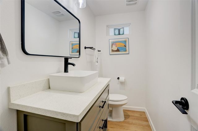 1006 Archer Street, Houston, TX 77009