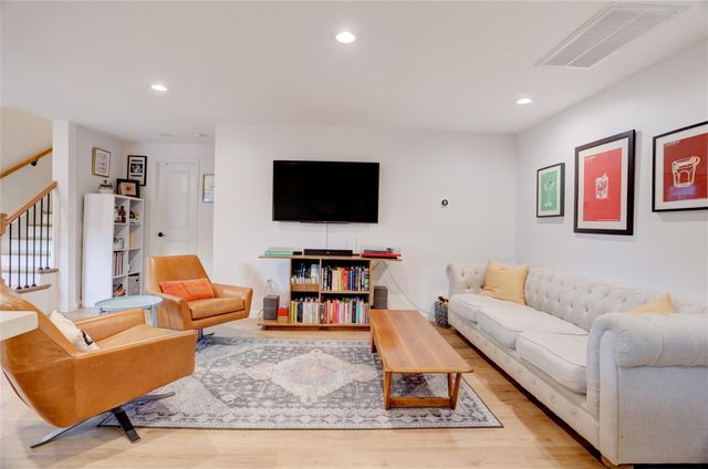 1006 Archer Street, Houston, TX 77009