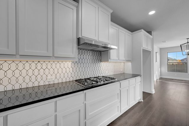 9004 Chestnut Lane, Justin, TX 76247