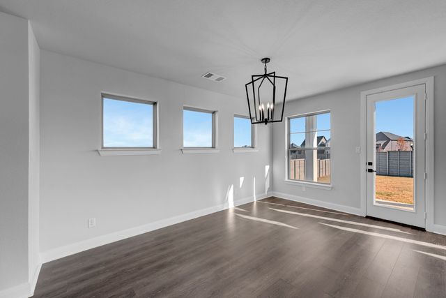 9004 Chestnut Lane, Justin, TX 76247