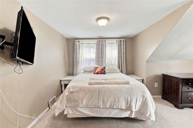 1 Oliver Street, Smithfield, RI 02917