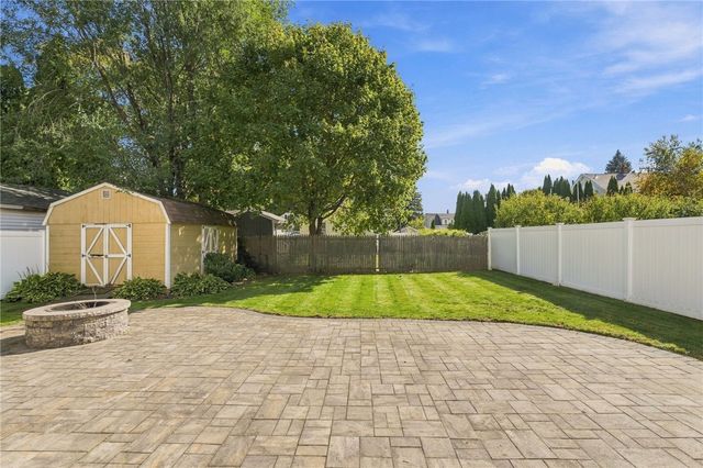 1 Oliver Street, Smithfield, RI 02917