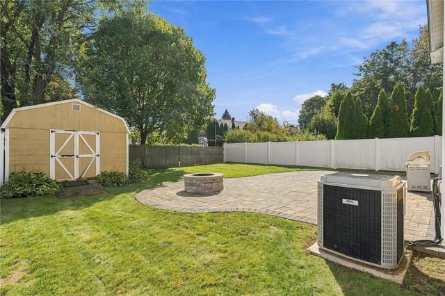 1 Oliver Street, Smithfield, RI 02917