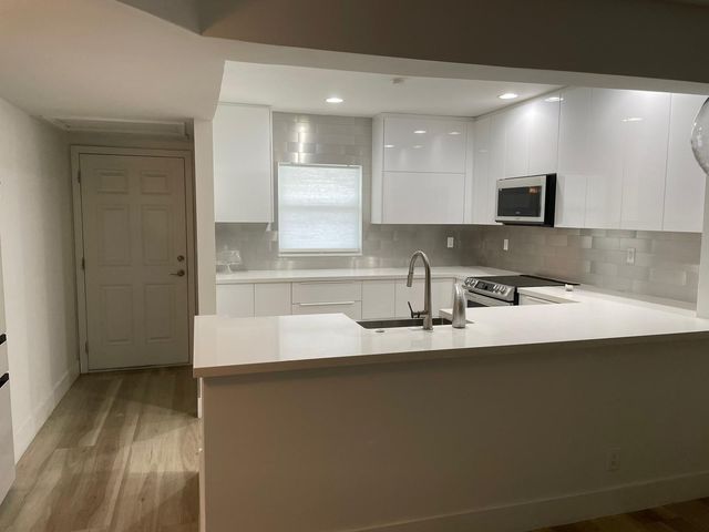 250 NE 20th Street 2100, Boca Raton, FL 33431