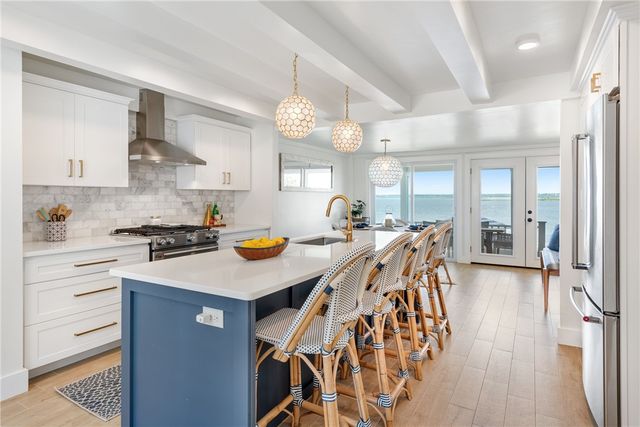 376 East Shore Road, Jamestown, RI 02835