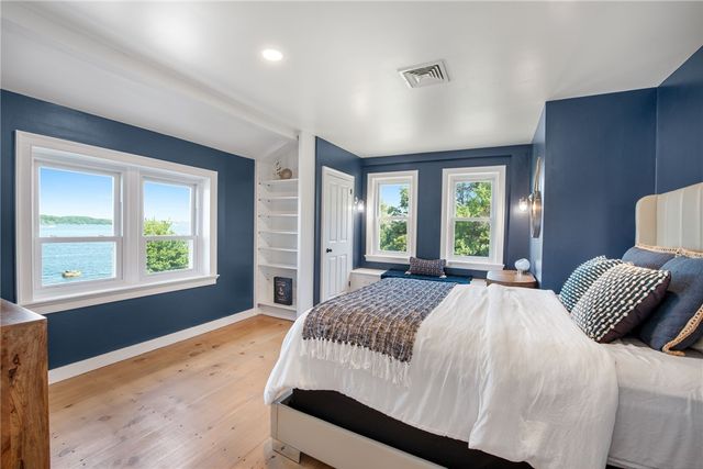 376 East Shore Road, Jamestown, RI 02835