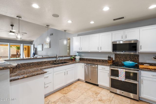 5505 W LONE CACTUS Drive, Glendale, AZ 85308