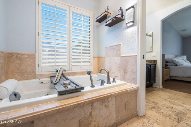 5505 W LONE CACTUS Drive, Glendale, AZ 85308