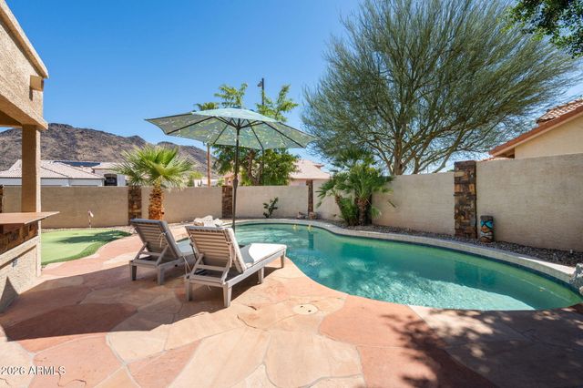 5505 W LONE CACTUS Drive, Glendale, AZ 85308