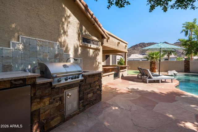 5505 W LONE CACTUS Drive, Glendale, AZ 85308