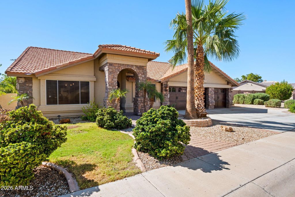 5505 W LONE CACTUS Drive, Glendale, AZ 85308 — photo 2
