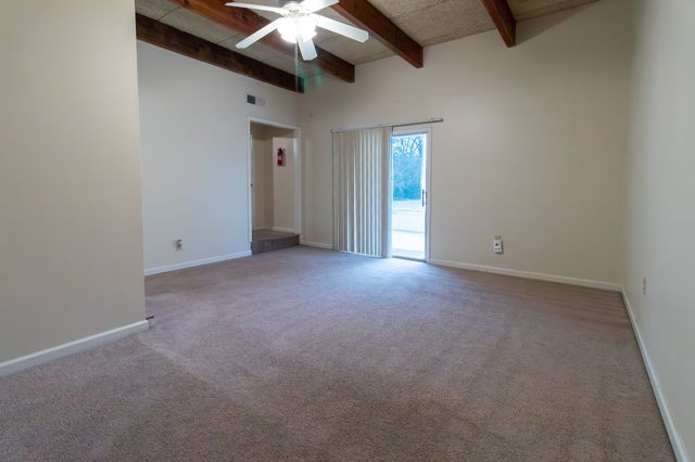 607 Center St, Madison, TN 37115