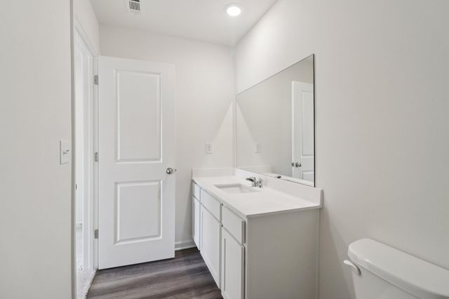 128 Cotton Leaf Boulevard 6, Summerville, SC 29486