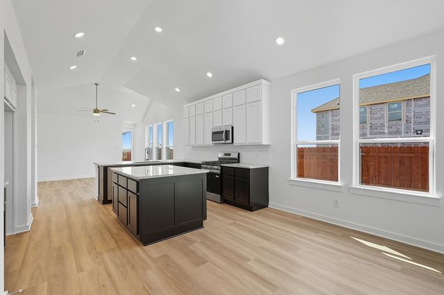 723 Sagebrush Trail, Sherman, TX 75092