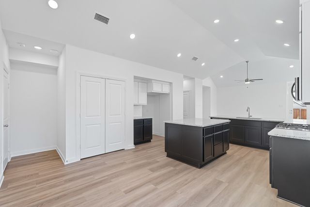 723 Sagebrush Trail, Sherman, TX 75092