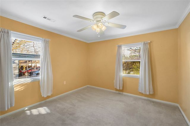 19135 Shoreline Way, Fayetteville, AR 72703