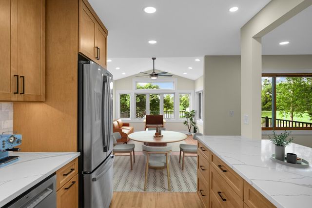 3947 Beryl Road, Eagan, MN 55122