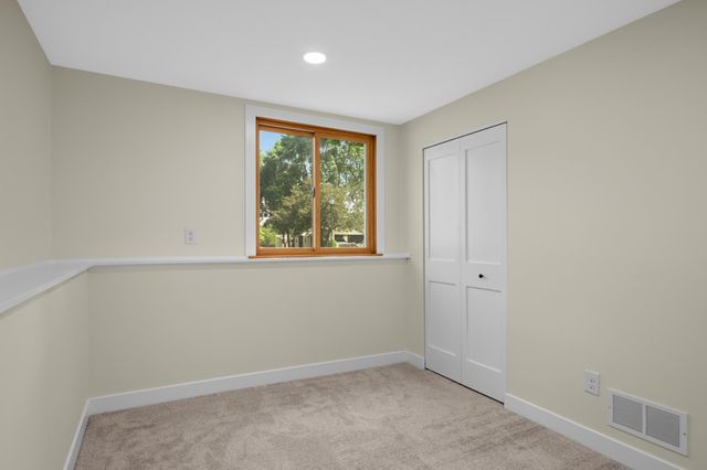 3947 Beryl Road, Eagan, MN 55122