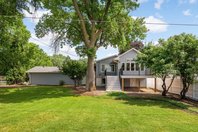 3947 Beryl Road, Eagan, MN 55122