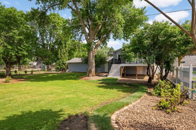 3947 Beryl Road, Eagan, MN 55122
