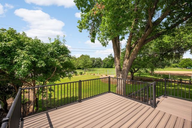 3947 Beryl Road, Eagan, MN 55122