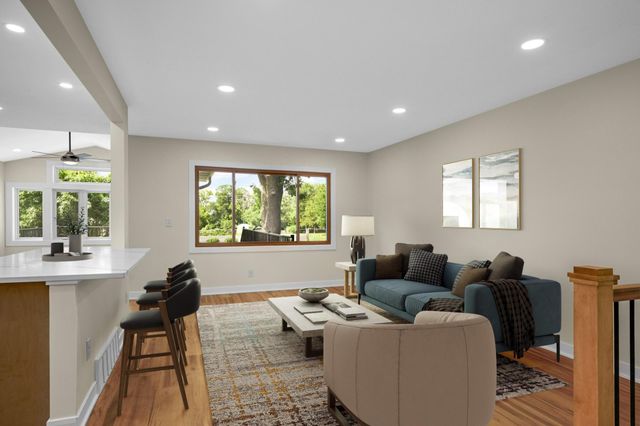 3947 Beryl Road, Eagan, MN 55122