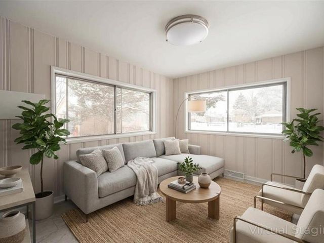 8425 W Carol Street, Niles, IL 60714