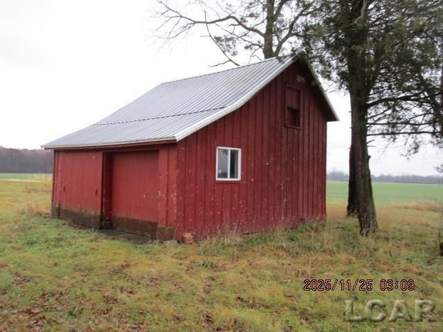 9852 Mills Macon Highway, Tecumseh, MI 49286