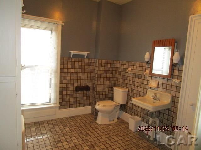 9852 Mills Macon Highway, Tecumseh, MI 49286