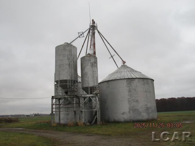 9852 Mills Macon Highway, Tecumseh, MI 49286