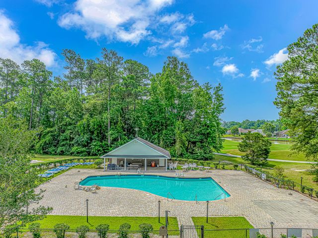 107 Long Bay Golf Pl., Longs, SC 29568