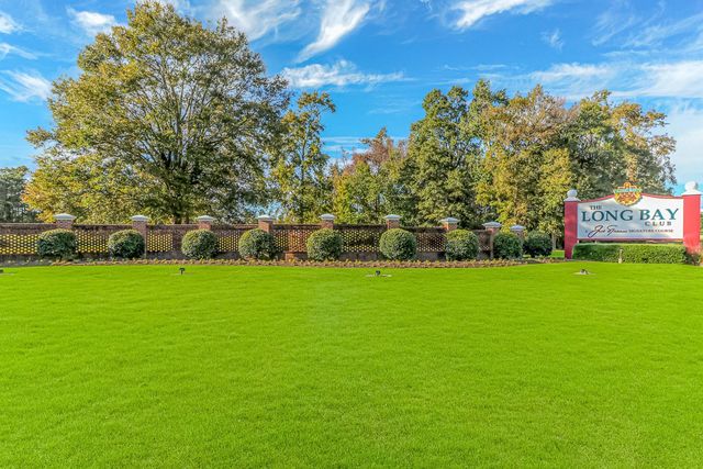 107 Long Bay Golf Pl., Longs, SC 29568
