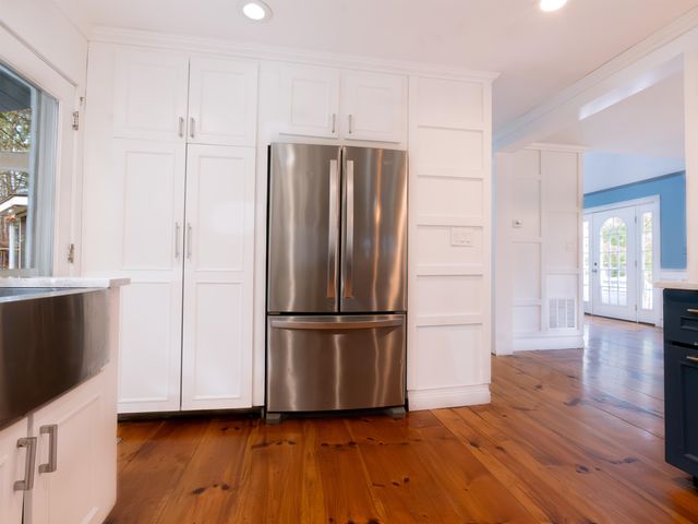231 Chesterfield Road, Hinsdale, NH 03451