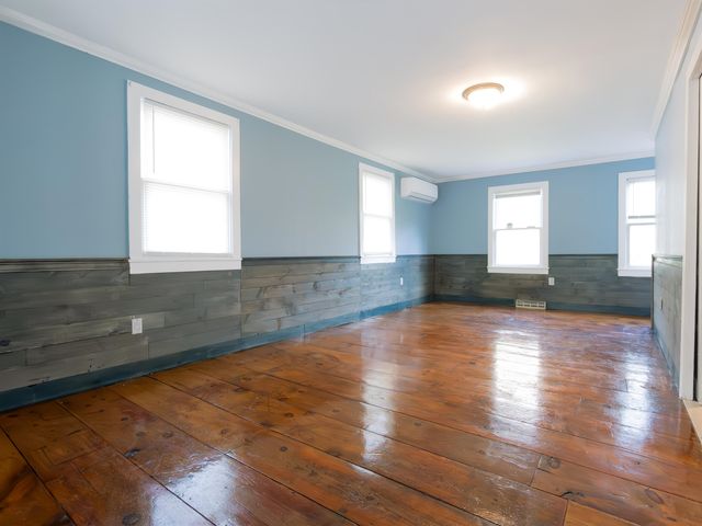 231 Chesterfield Road, Hinsdale, NH 03451
