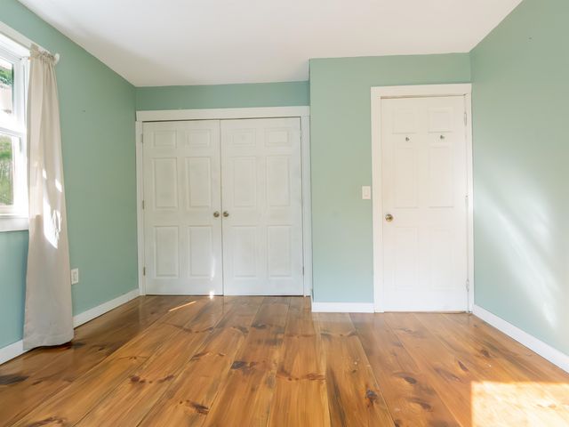 231 Chesterfield Road, Hinsdale, NH 03451