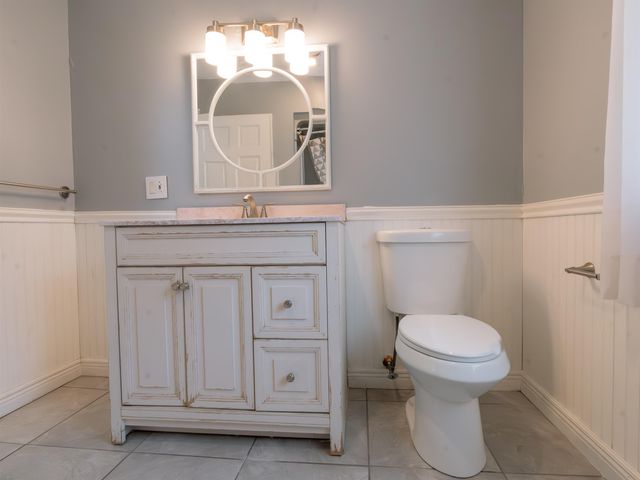 231 Chesterfield Road, Hinsdale, NH 03451