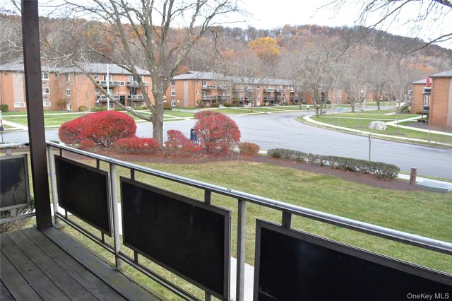 37 Tanager Road 3704, Monroe, NY 10950