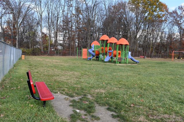 37 Tanager Road 3704, Monroe, NY 10950